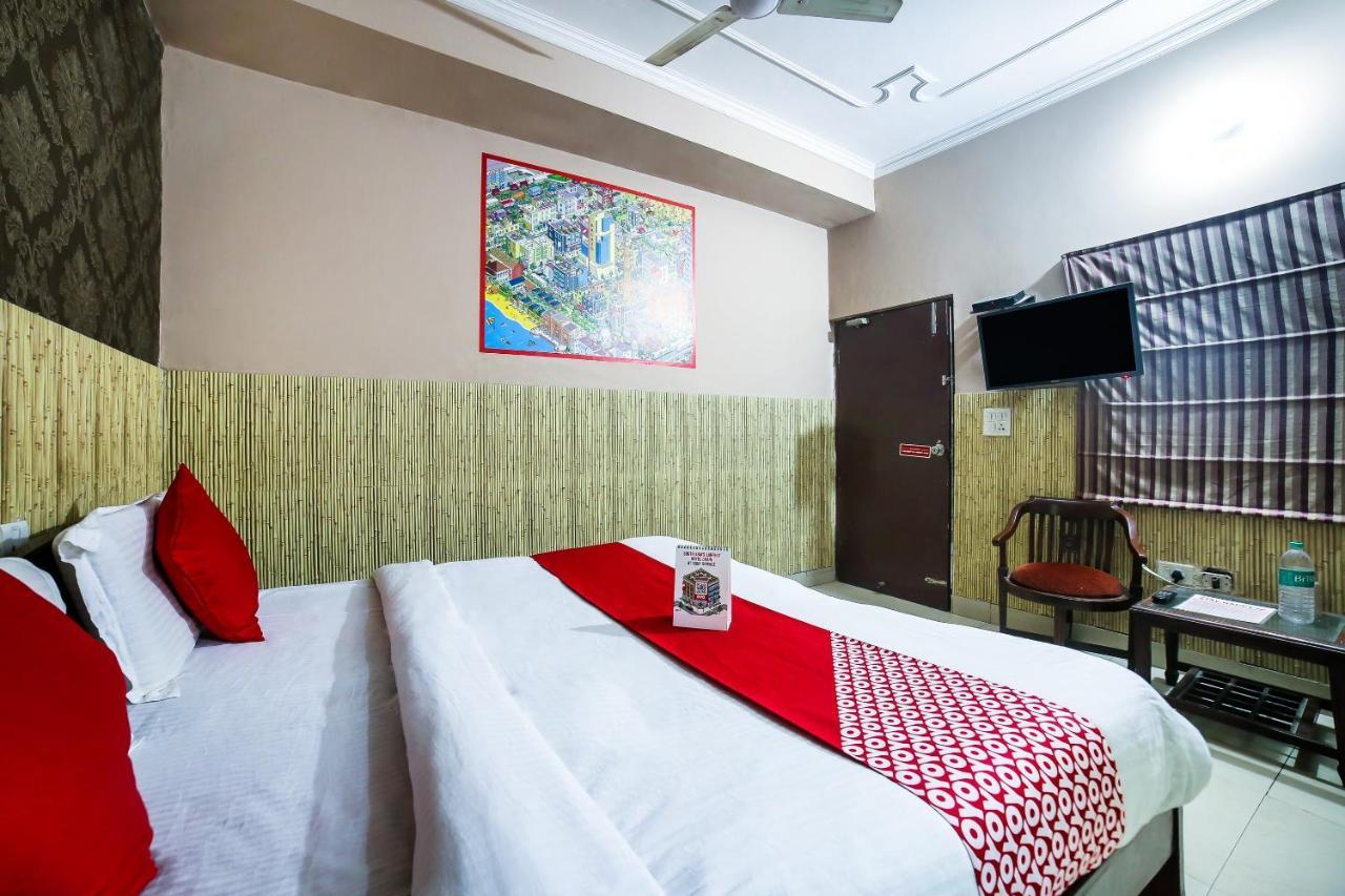 Oyo Downtown Inn Near Leisure Valley Park Гургаон Екстериор снимка