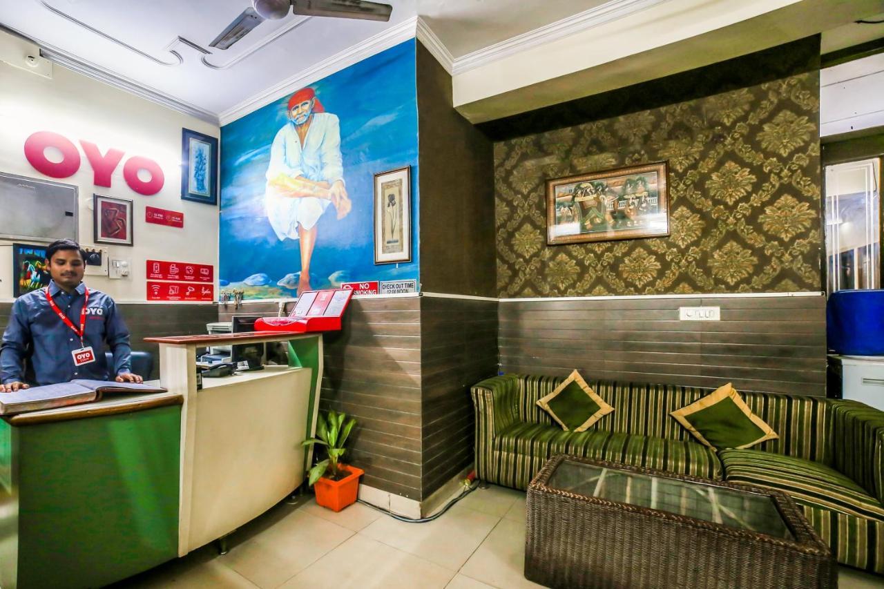 Oyo Downtown Inn Near Leisure Valley Park Гургаон Екстериор снимка