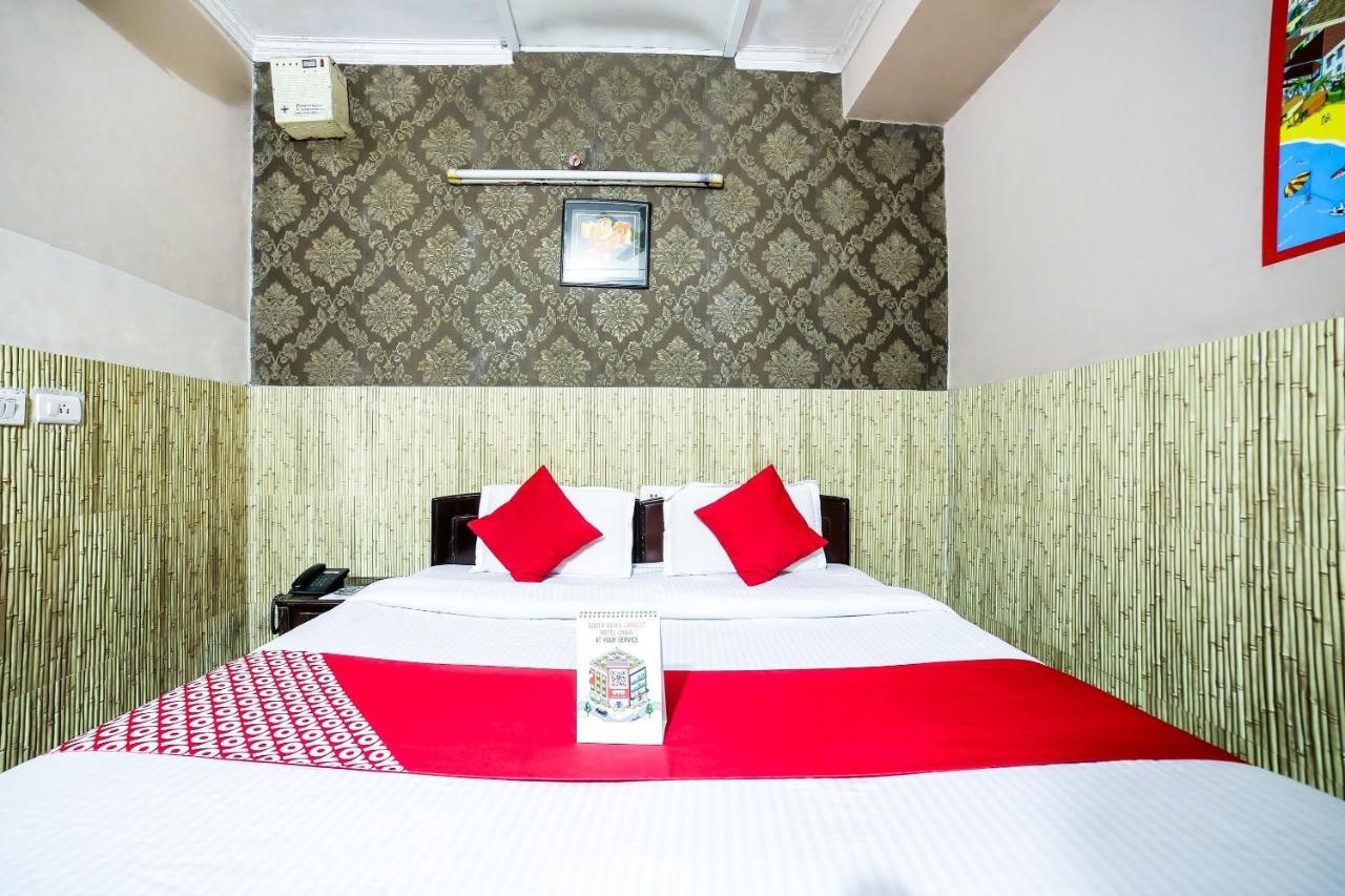 Oyo Downtown Inn Near Leisure Valley Park Гургаон Екстериор снимка